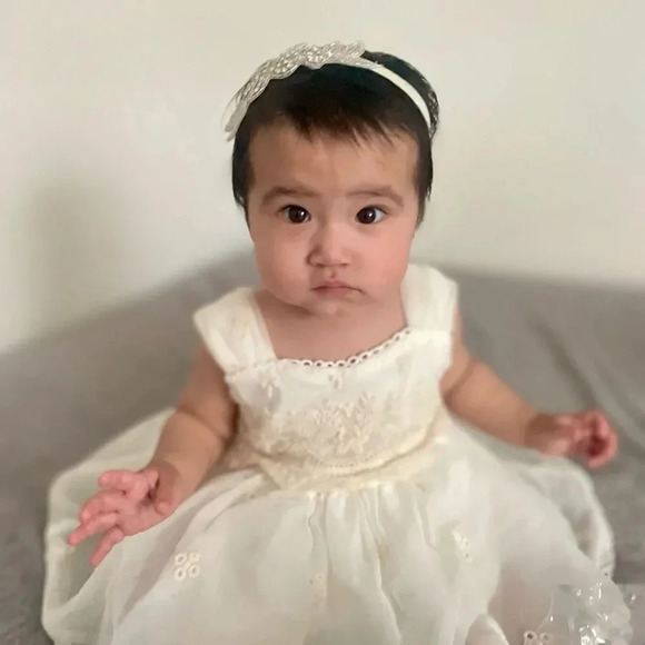 Floral rhinestones design christening/especial occasions Babygirl headband - Picture 3 of 12